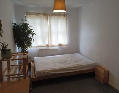 Amazing Room  at Burgos Grove road – £890/Month